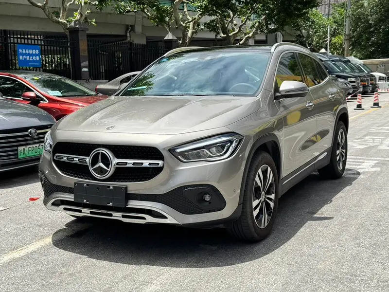 Mercedes-Benz GLA, 2023