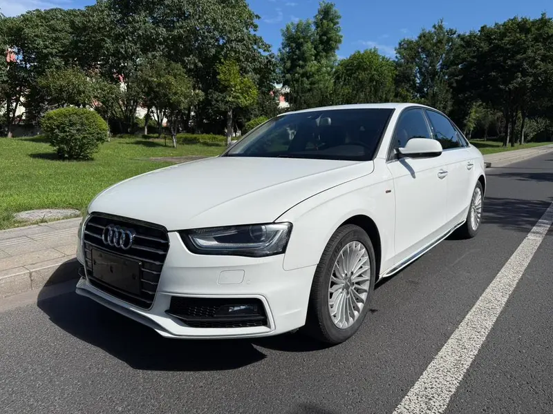 Audi A4L, 2016