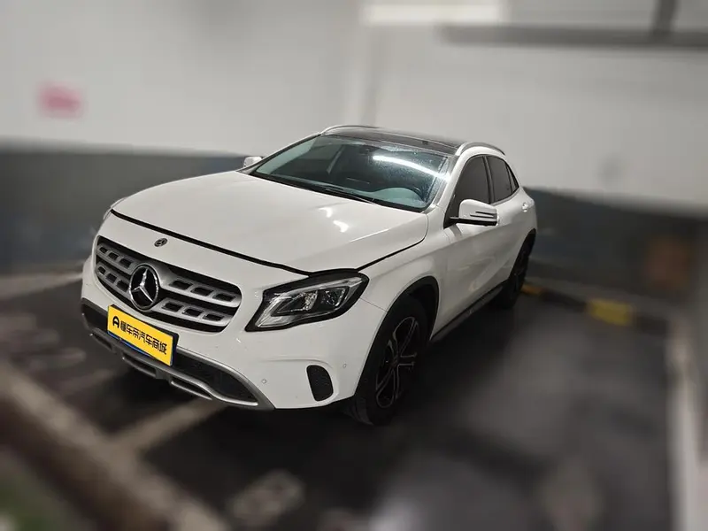 Mercedes-Benz GLA, 2018