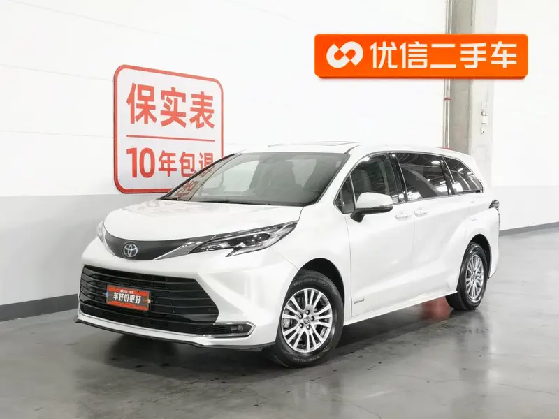 Toyota Sienna, 2023