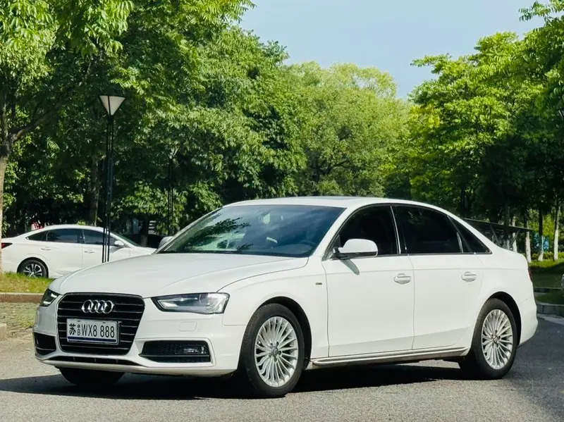 Audi A4L, 2016
