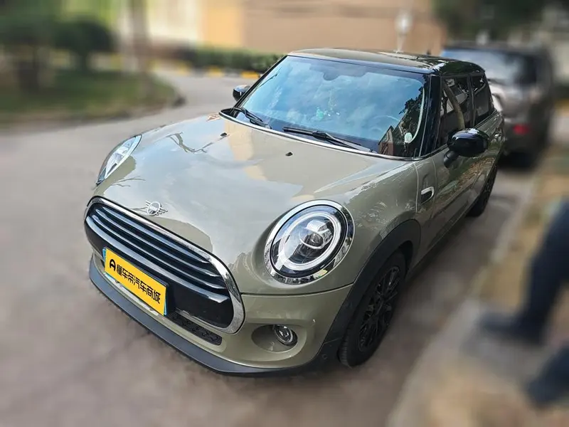 MINI MINI, 2019