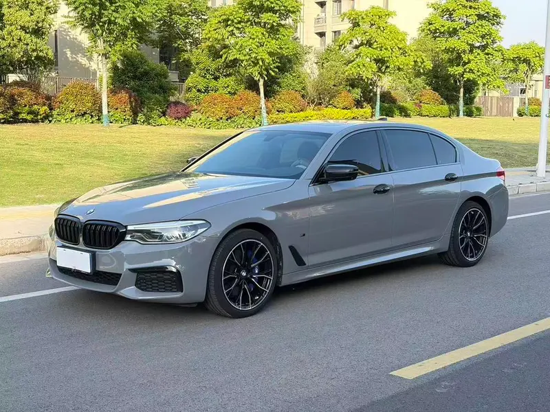 BMW 5-Series, 2020