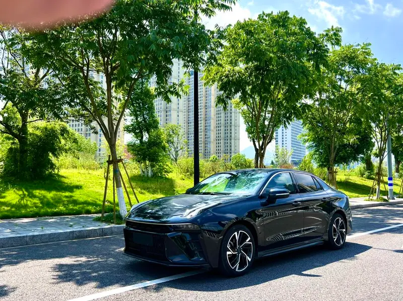 Lynk & Co 03, 2023