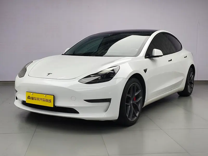 Tesla Model 3, 2021