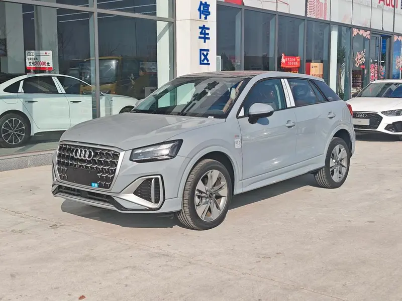 Audi Q2L, 2025