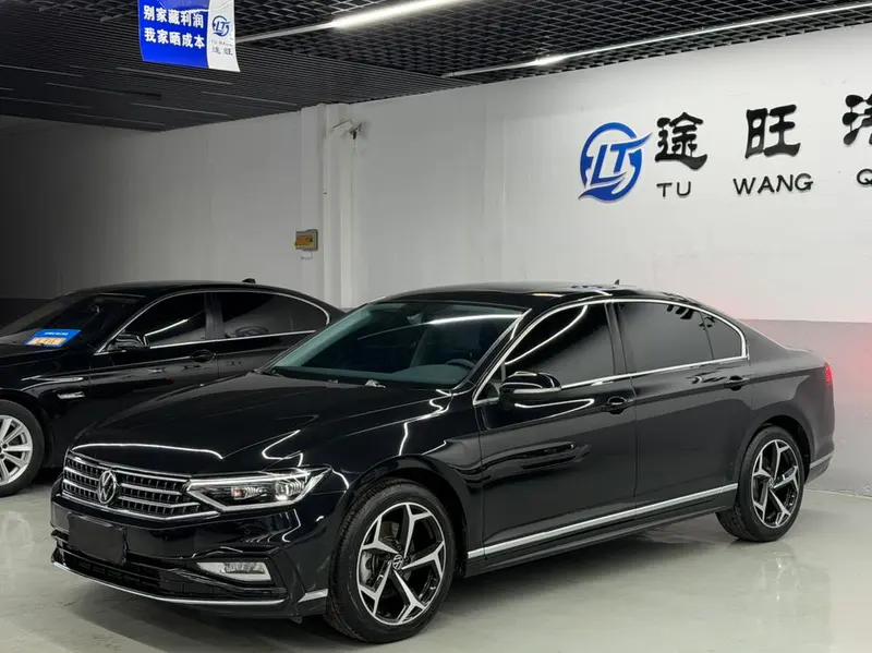 Volkswagen Magotan, 2023