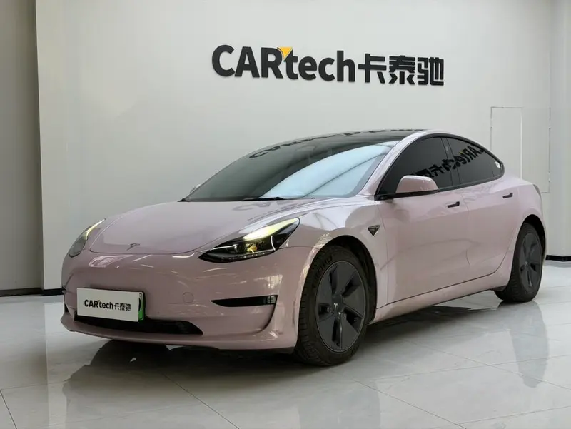 Tesla Model 3, 2022