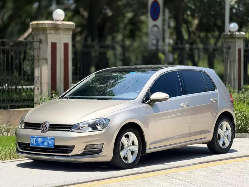 Volkswagen Golf, 2014