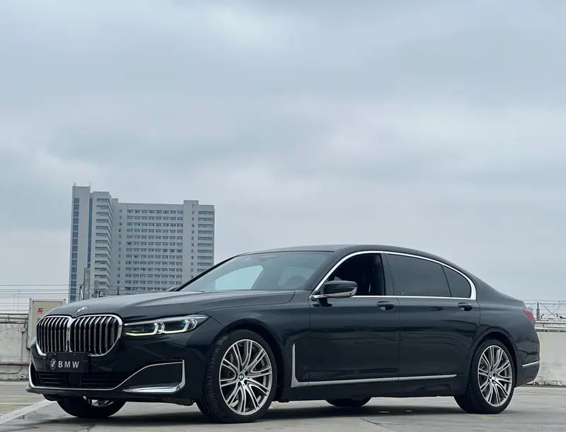 BMW 7-Series, 2022