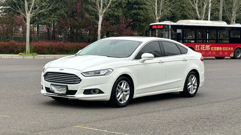 Ford Mondeo, 2013