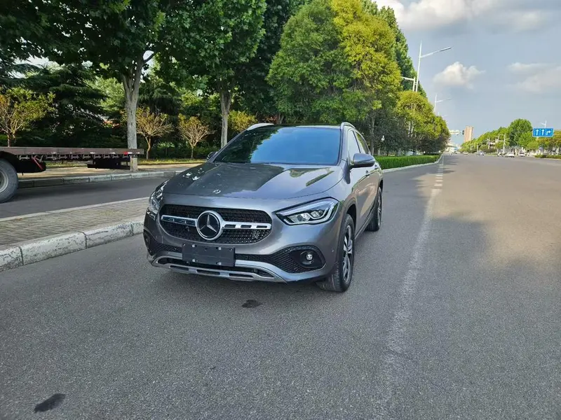 Mercedes-Benz GLA, 2020