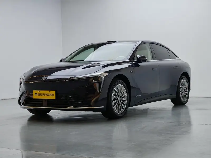 Buick Zhijing L7, 2025