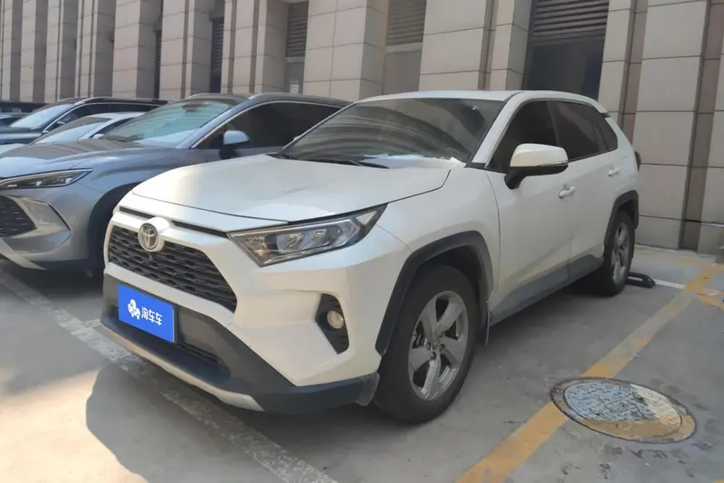 Toyota RAV4, 2020