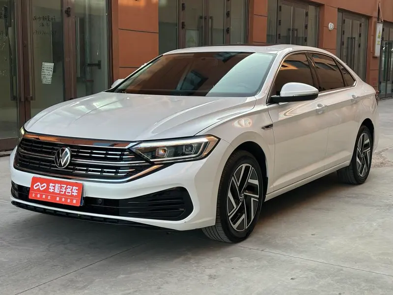 Volkswagen Sagitar, 2023