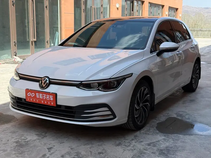 Volkswagen Golf, 2021