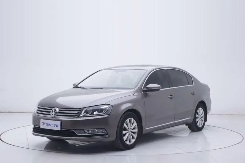Volkswagen Magotan, 2015