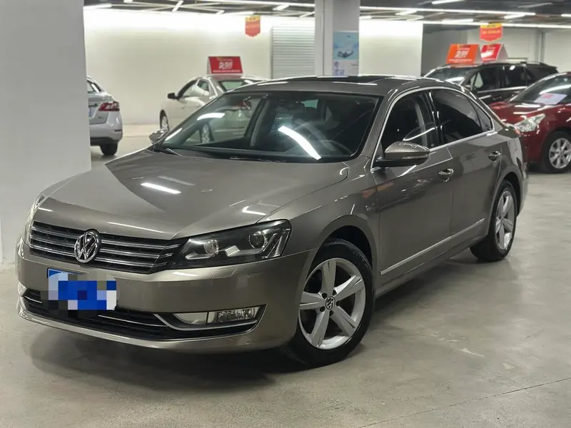Volkswagen Passat, 2011