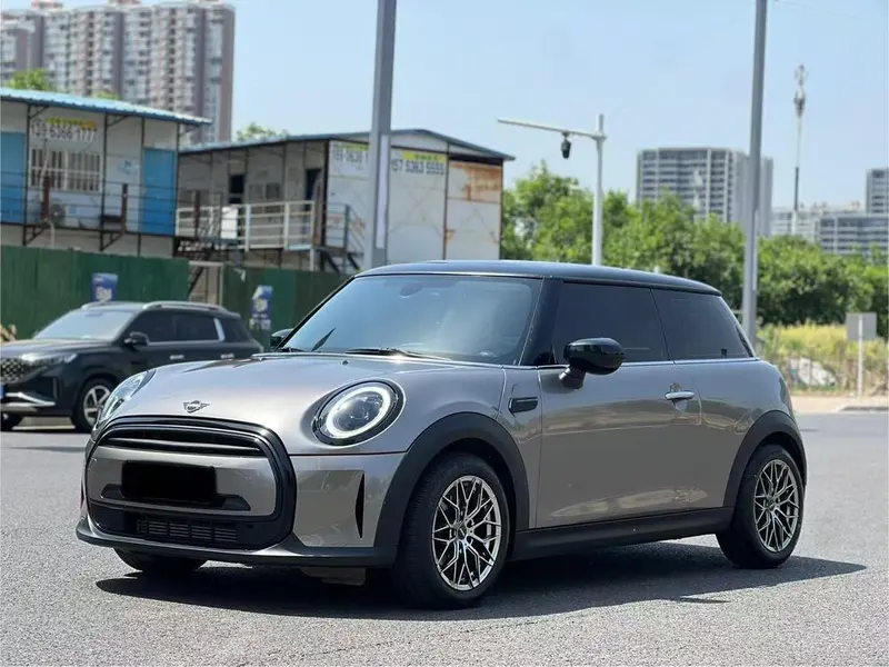 MINI MINI, 2023
