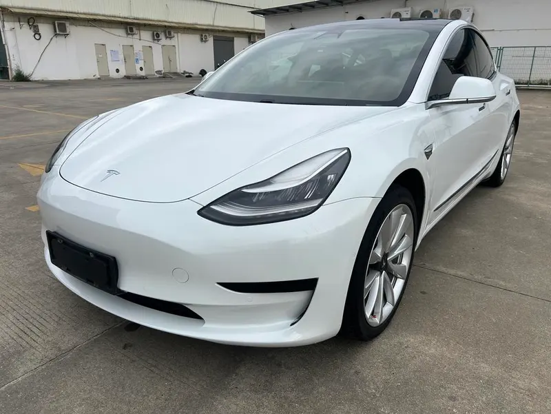 Tesla Model 3, 2019