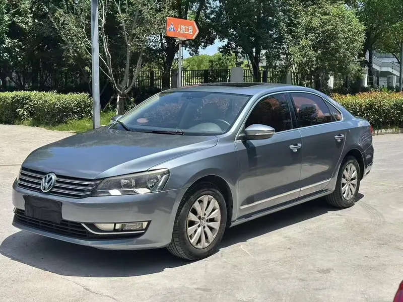 Volkswagen Passat, 2011