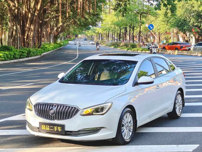 Buick Excelle, 2016