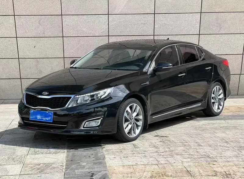 Kia K5, 2012