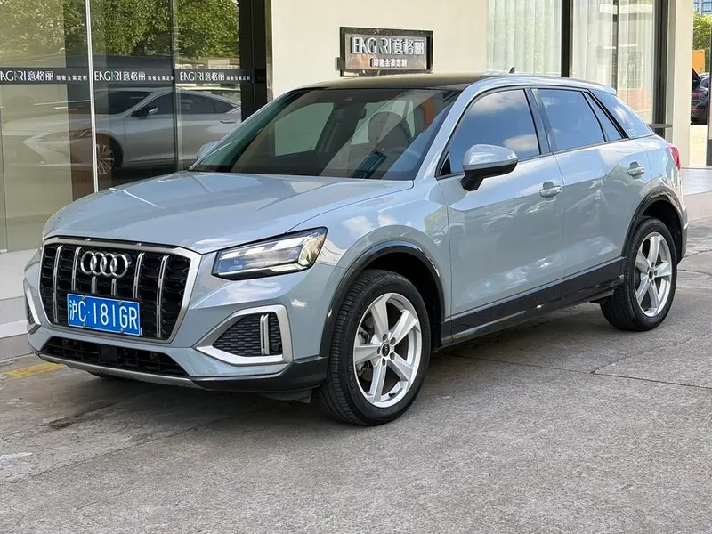 Audi Q2L, 2022