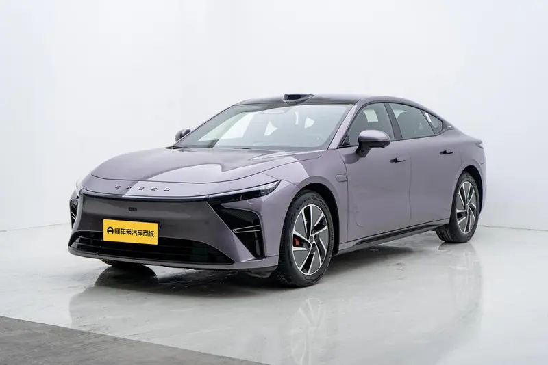 Exeed ES, 2025