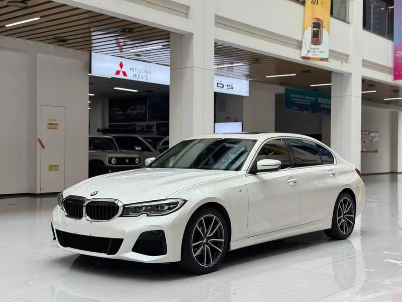 BMW 3-Series, 2020
