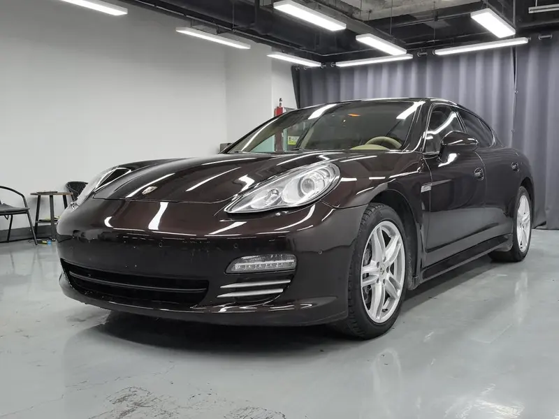 Porsche Panamera, 2013