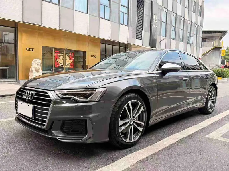 Audi A6L, 2021
