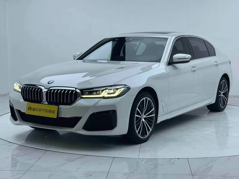BMW 5-Series, 2021
