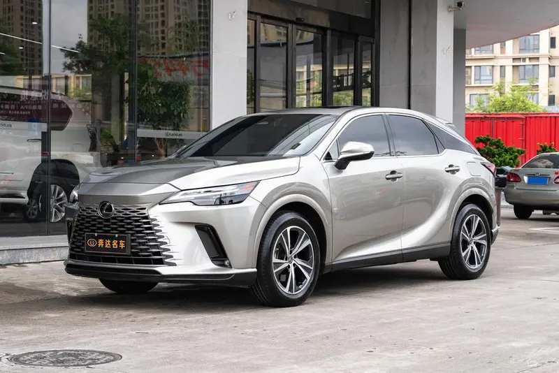 Lexus RX, 2025