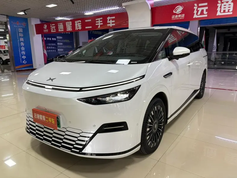 XPeng X9, 2025