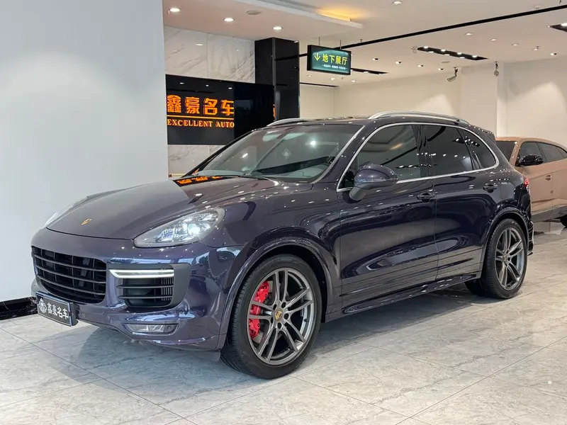 Porsche Cayenne, 2016