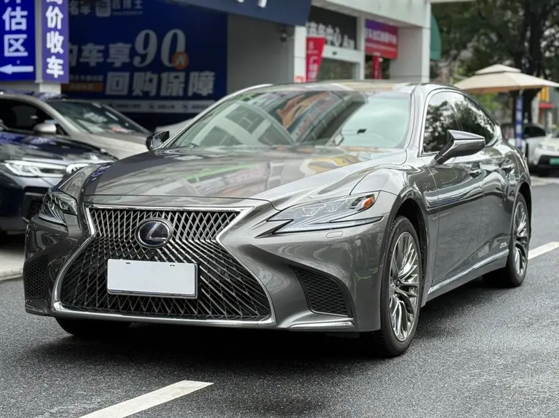 Lexus LS, 2020