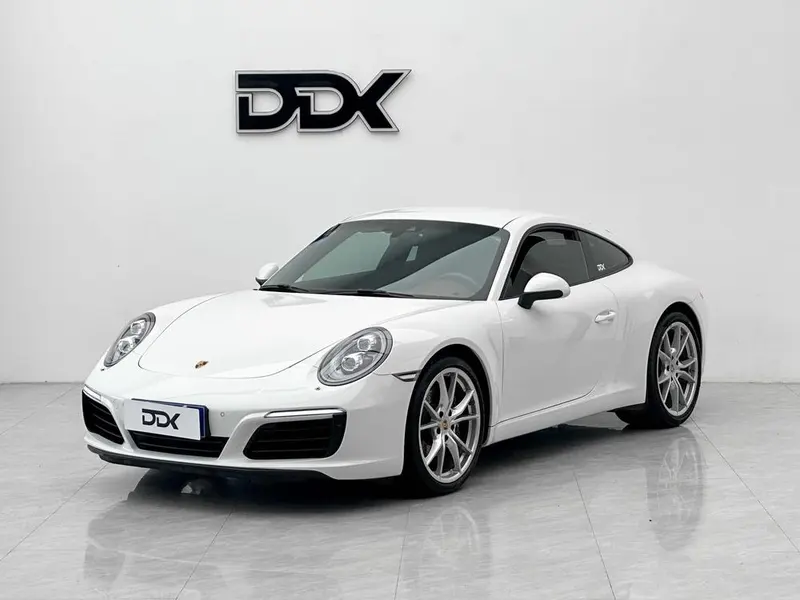 Porsche 911, 2016
