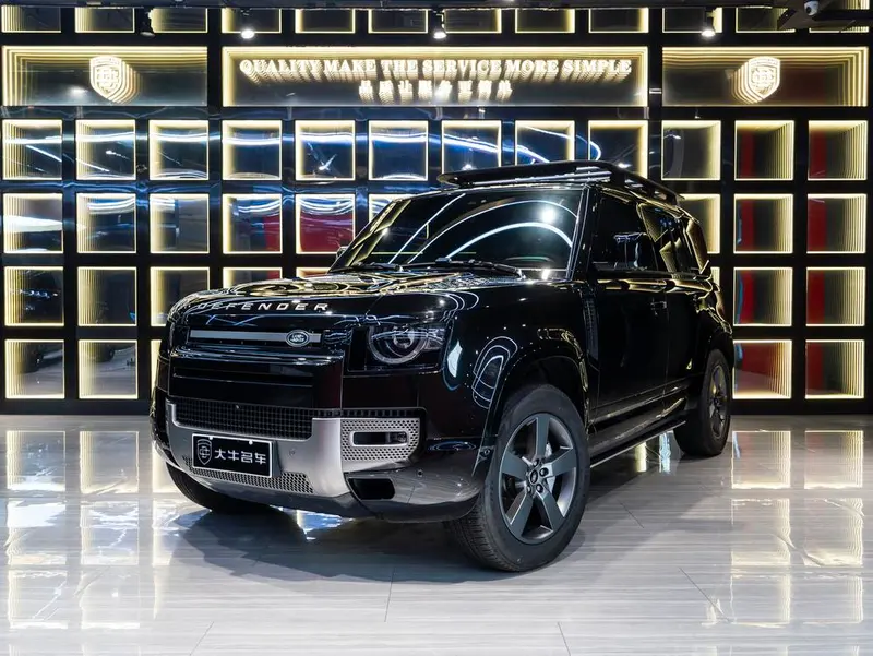 Land Rover Defender, 2025