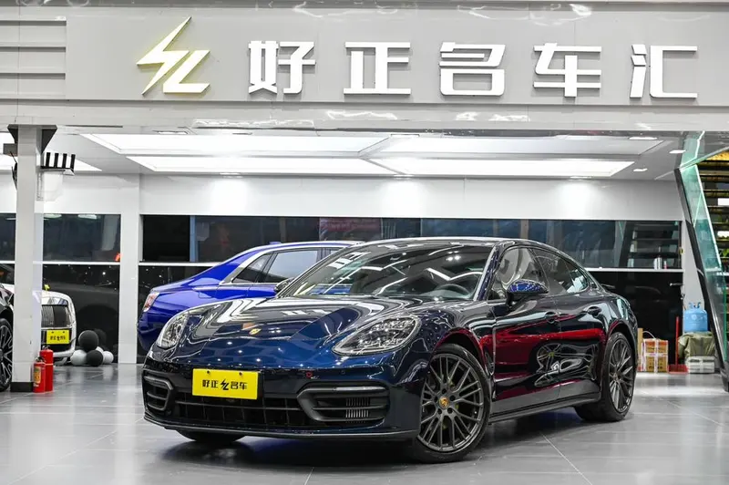 Porsche Panamera, 2023
