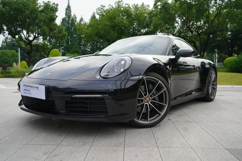 Porsche 911, 2023