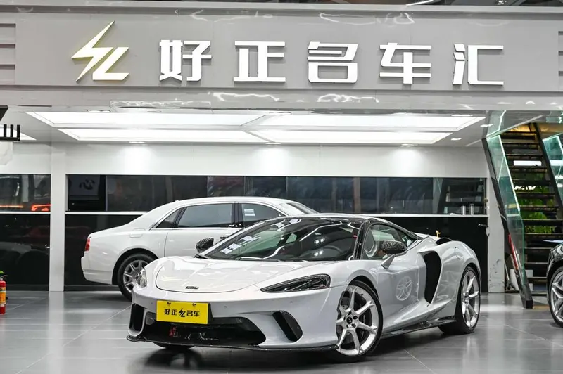 McLaren GT, 2019