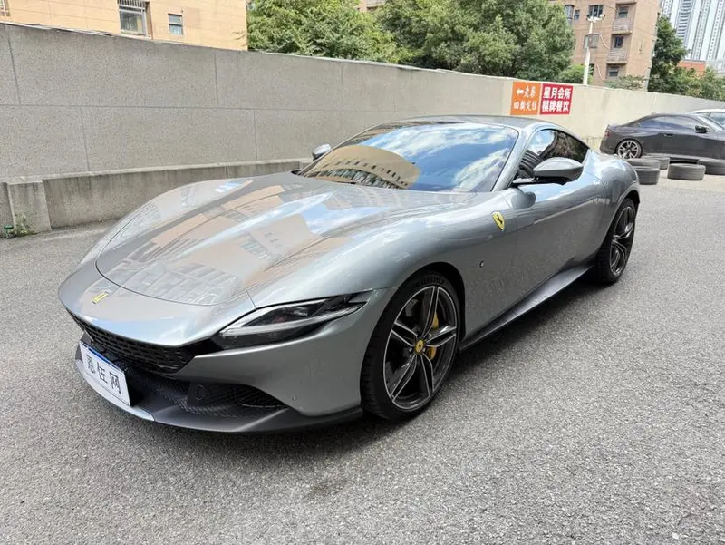 Ferrari Roma, 2020