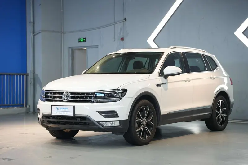 Volkswagen Tiguan L, 2018