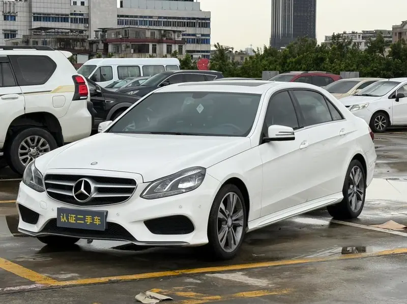Mercedes-Benz E-Class, 2015