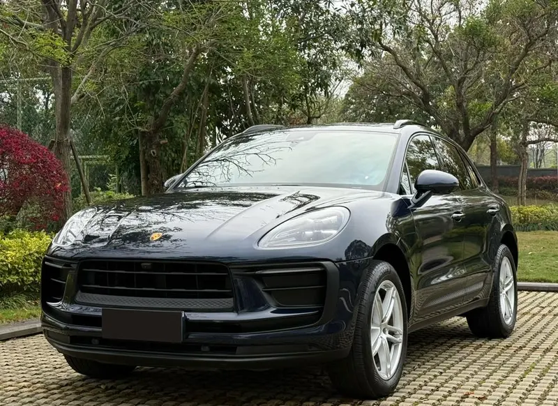 Porsche Macan, 2022