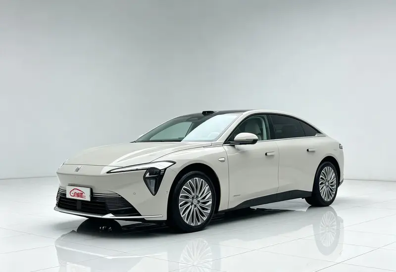Buick Zhijing L7, 2025