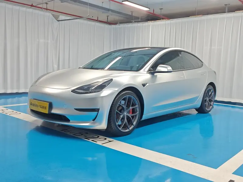 Tesla Model 3, 2021