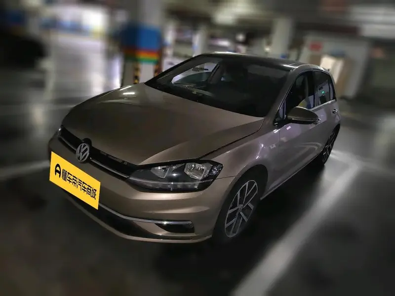 Volkswagen Golf, 2020