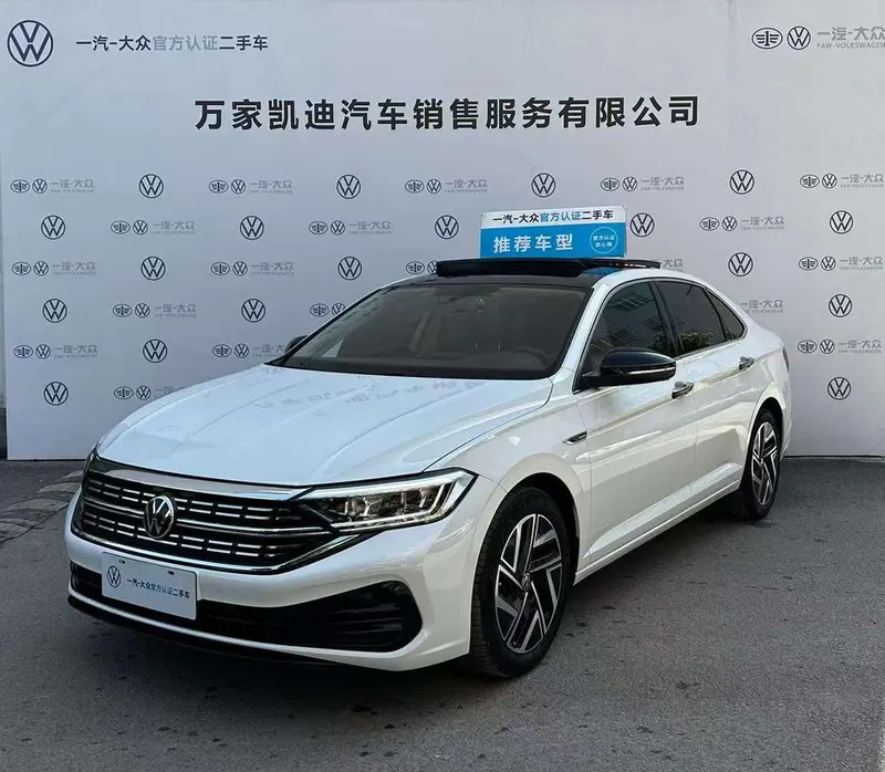 Volkswagen Sagitar, 2023